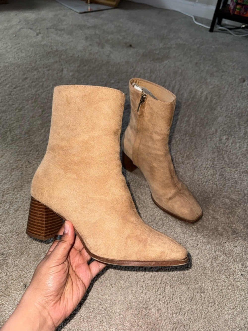 Women’s Tan Suede Block Heel Ankle Boots